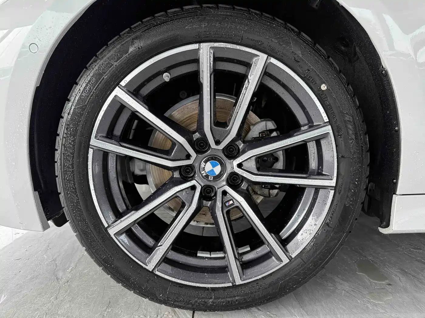 BMW 3 Series 2024 325Li M Sport Package фото 15