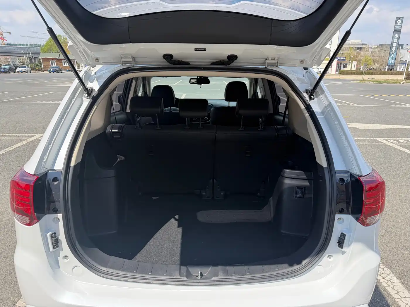 Mitsubishi Outlander 2021 2.0L FWD Comfort Edition 5-seater фото 18