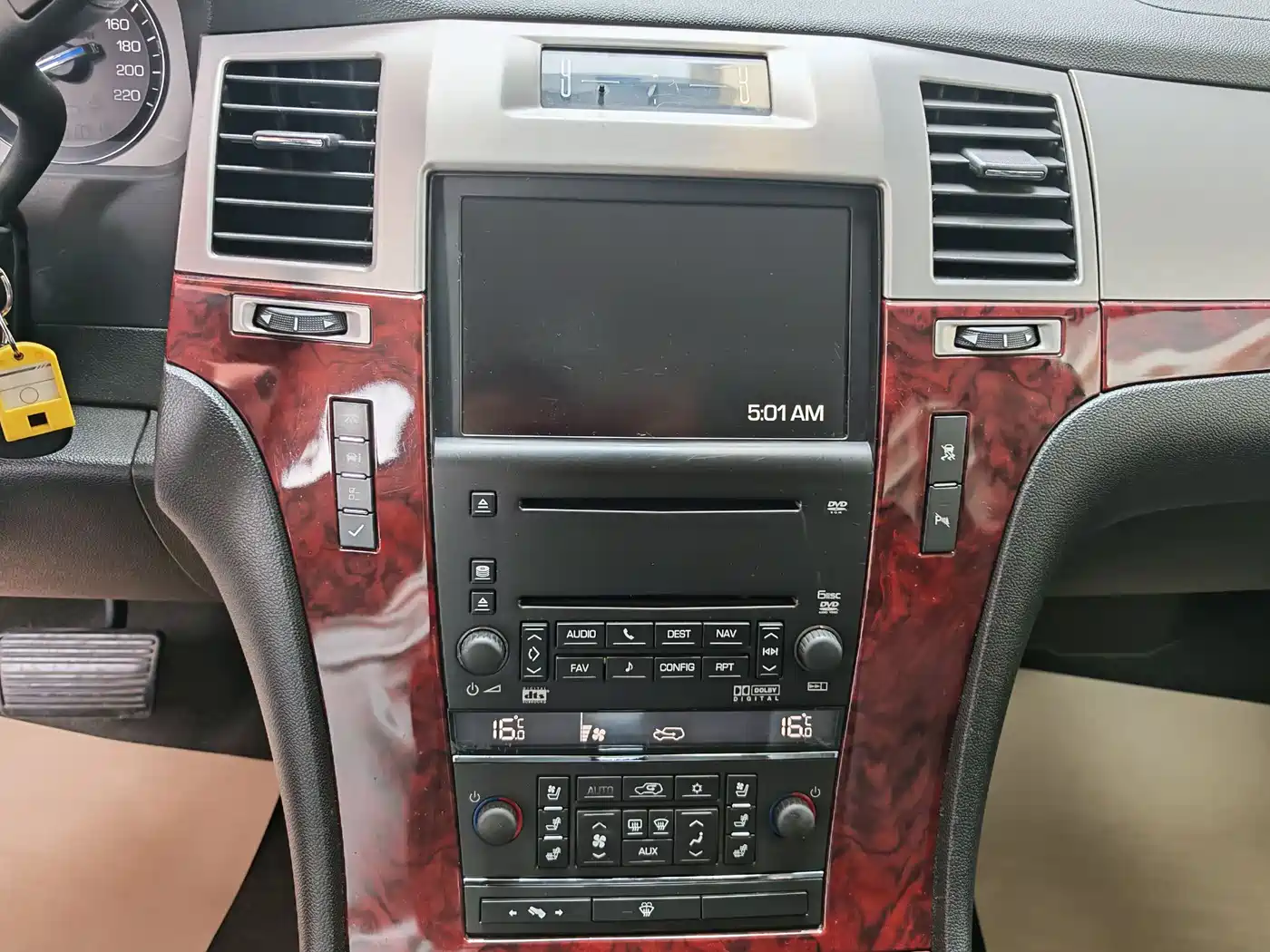 Cadillac Escalade 2007 6.2 AWD фото 15
