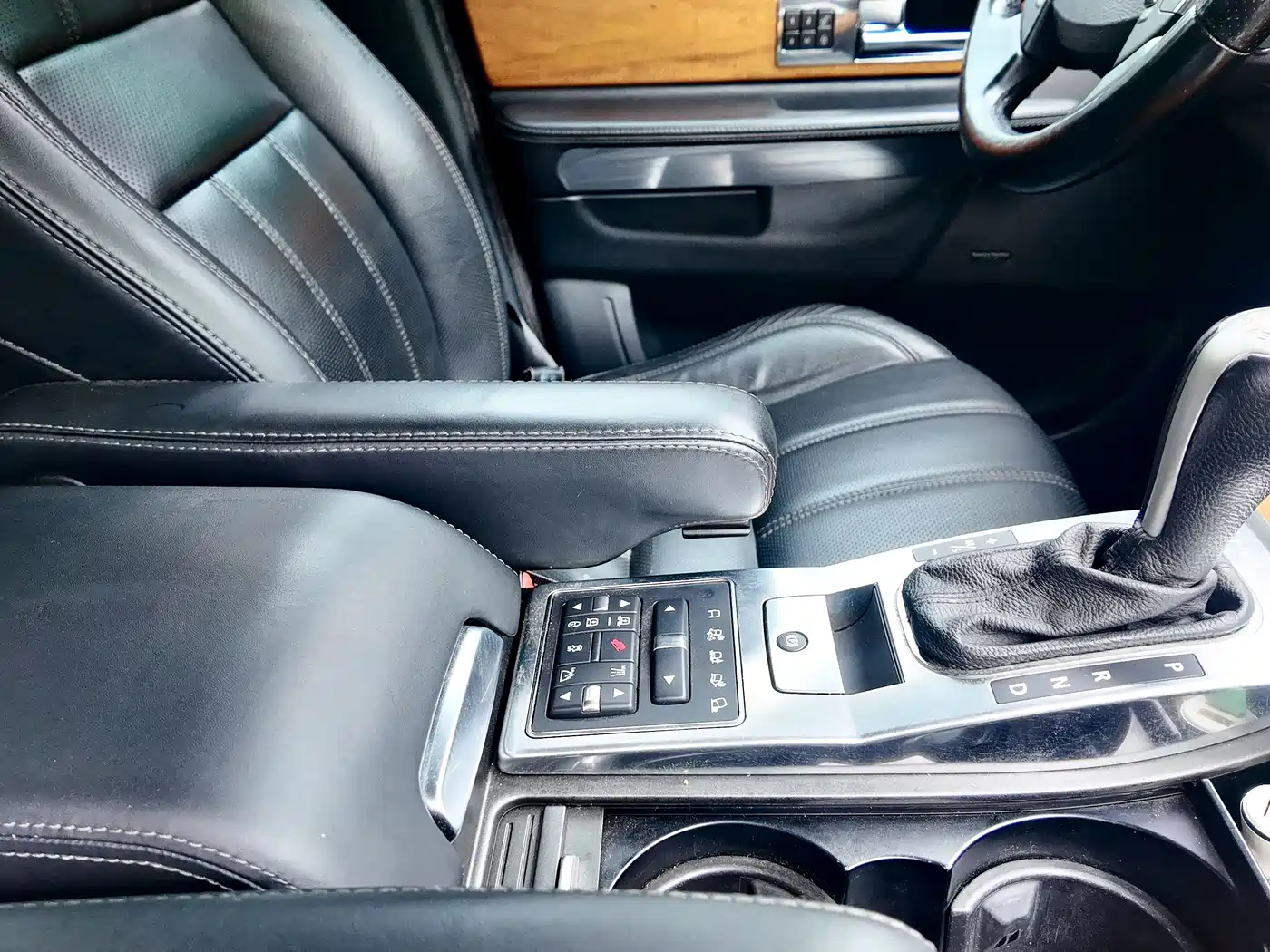 Land Rover Range Rover Sport 2011 2011 5.0 NA V8 HSE