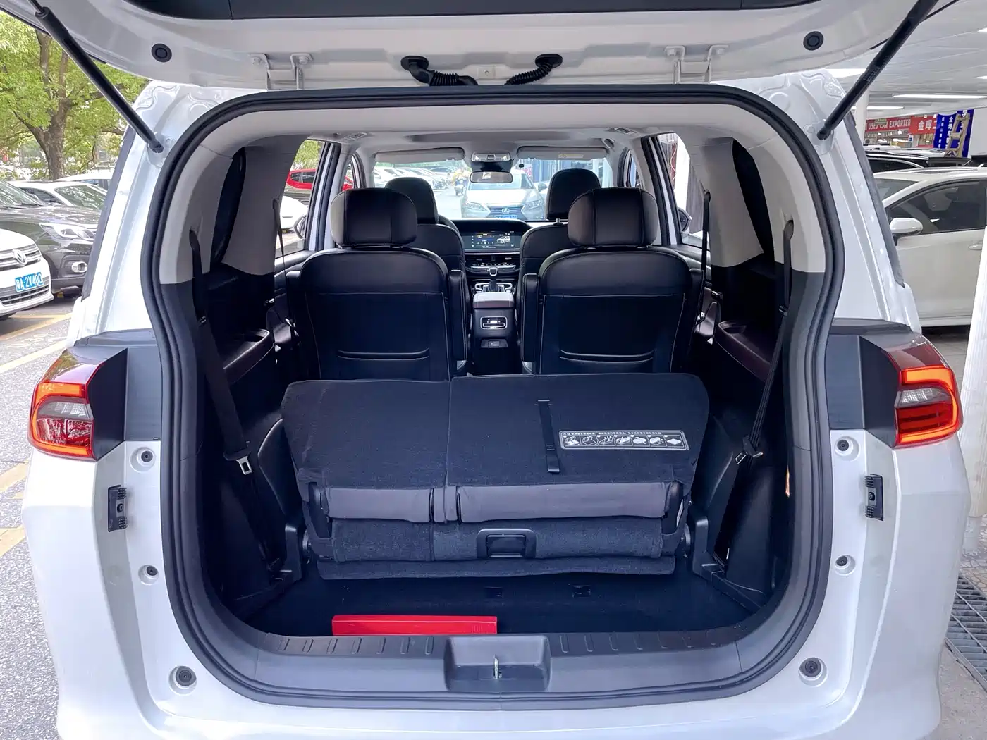 GAC TRUMPCHI TRUMPCHI M6