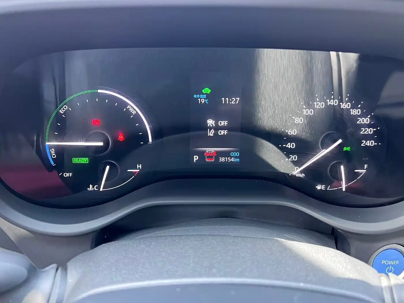 Toyota Sienna 2024 2.5L Hybrid Premium Edition фото 20
