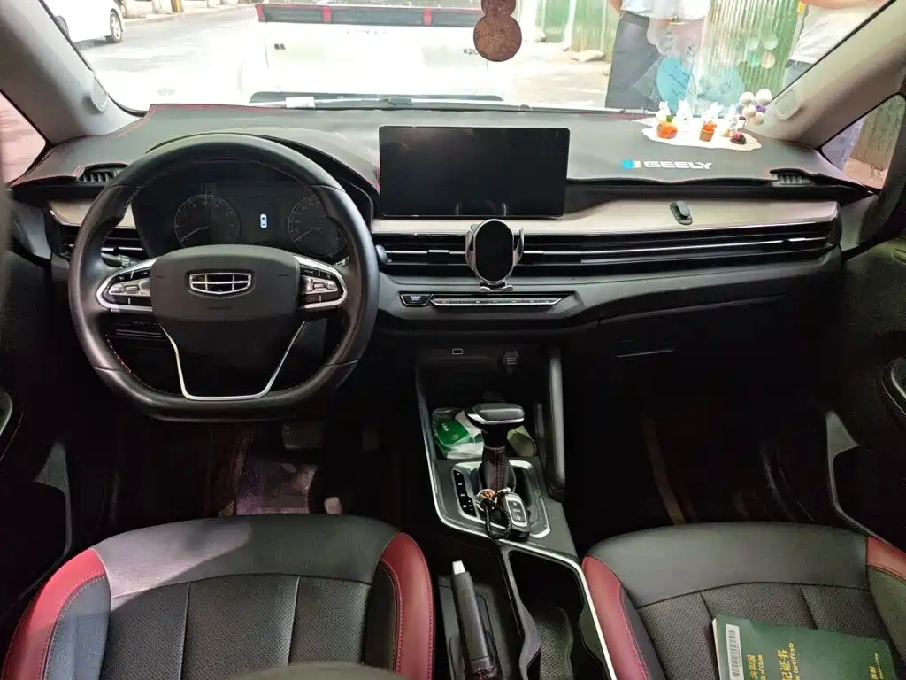 Geely Vision X3 2022 2021 PRO 1.5L CVT Premium