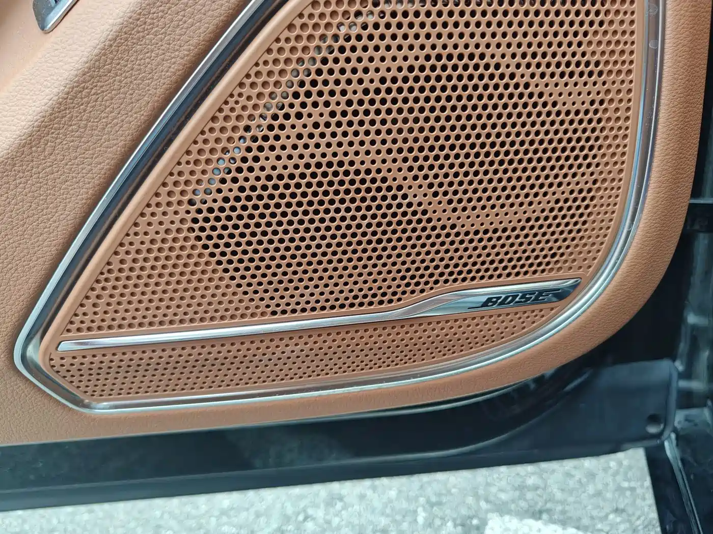 Hongqi H9 2020 2.0T Smart Connection Qi Chang Edition фото 22