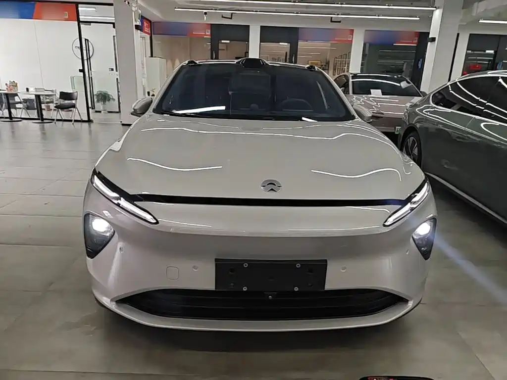 NIO ET7 2024 2023 75kWh