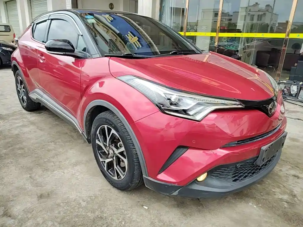 Photo 4 - Toyota C-HR