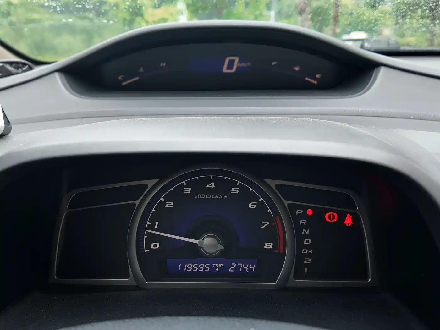 CIIMO CIIMO 2012 2012 1.8L Automatic