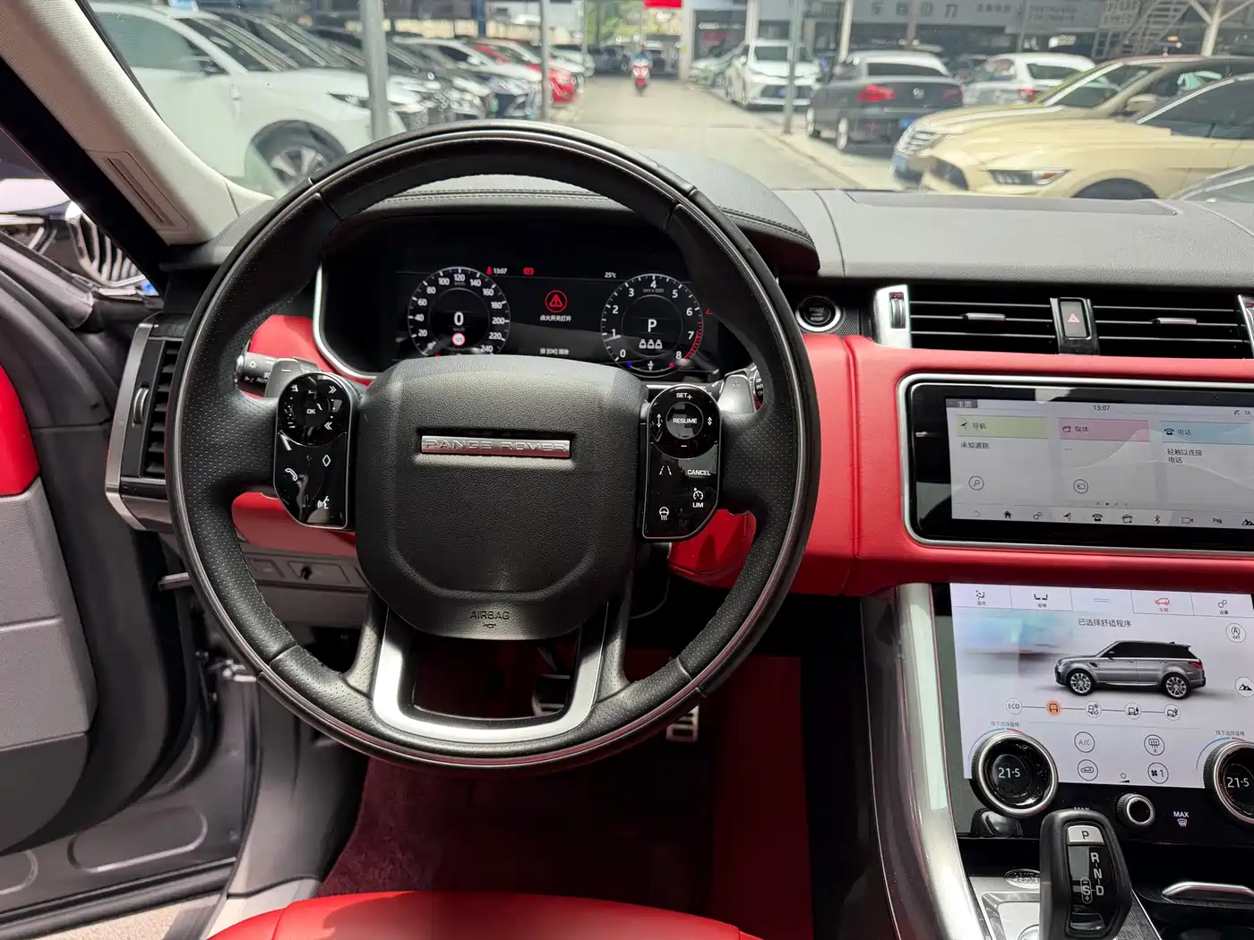 Land Rover Range Rover Sport 2021 3.0 L6 Gloss Black Edition фото 17