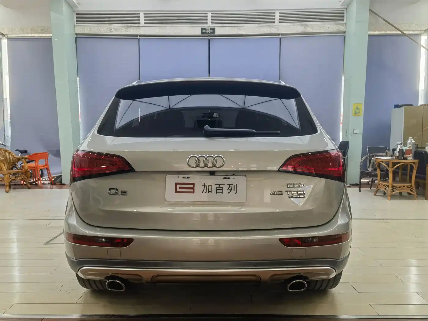 AUDI Q5