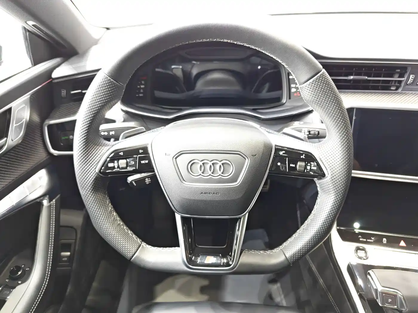 Audi A7 2026 2023 55 TFSI quattro Premium