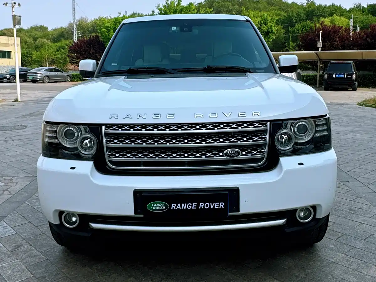 Land Rover Range Rover 2012 5.0 SC V8 фото 2