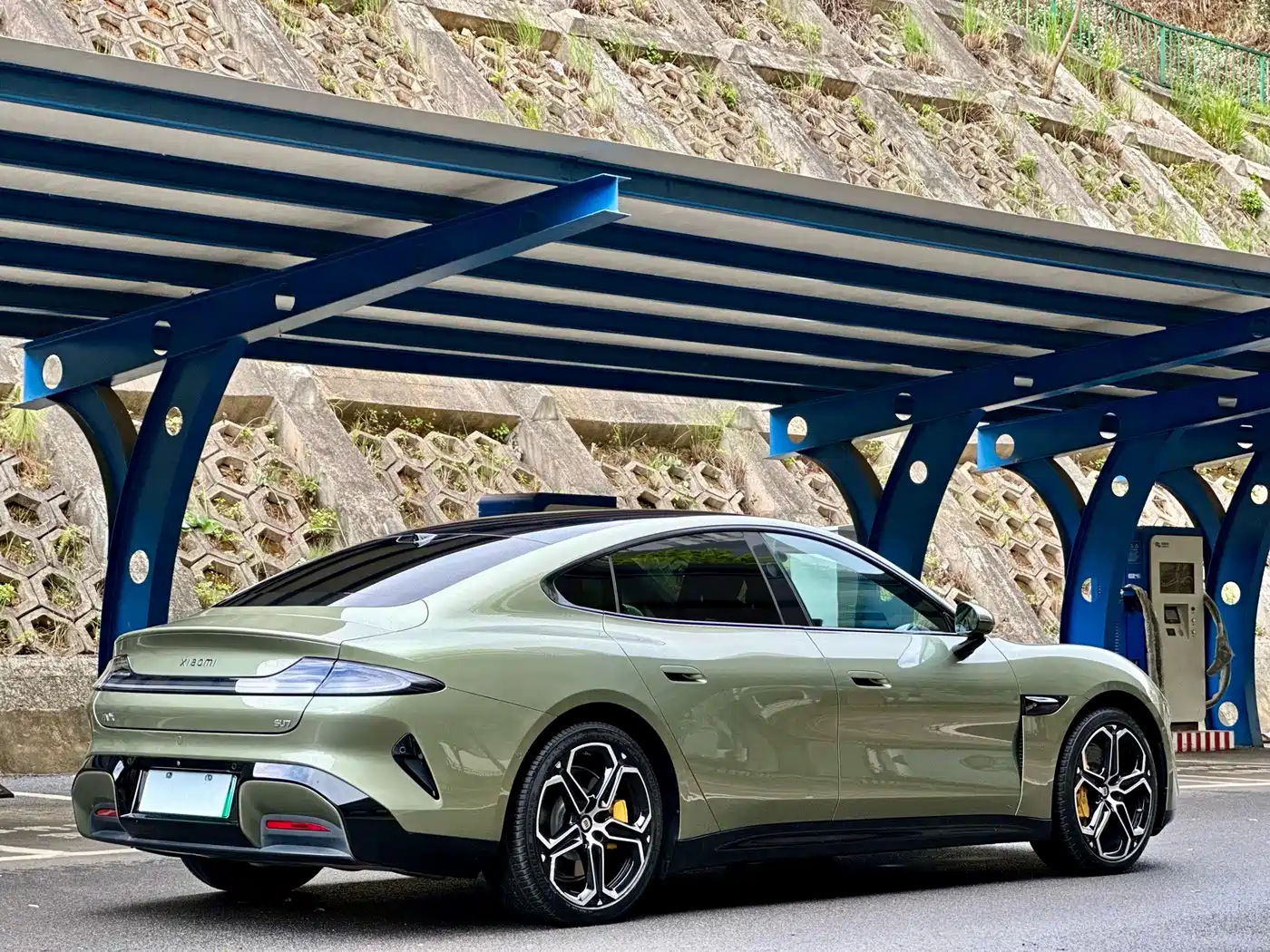 XIAOMI CAR XIAOMI SU7