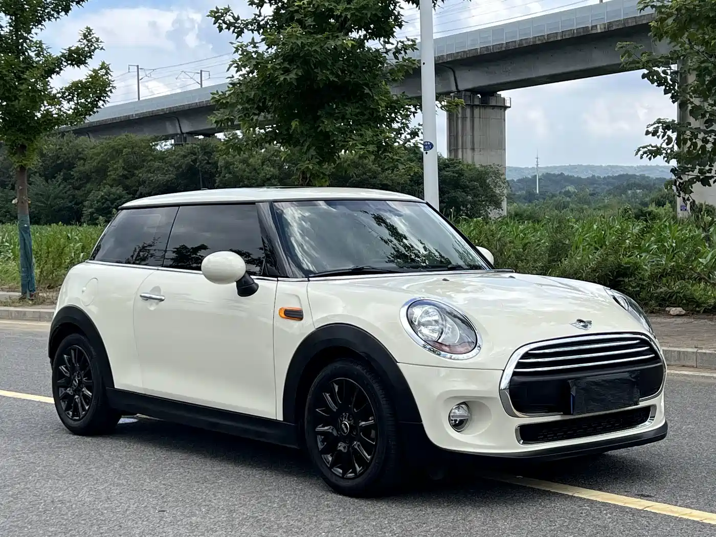 Фото 3 - MINI MINI