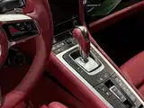 Photo 6 - Porsche 718