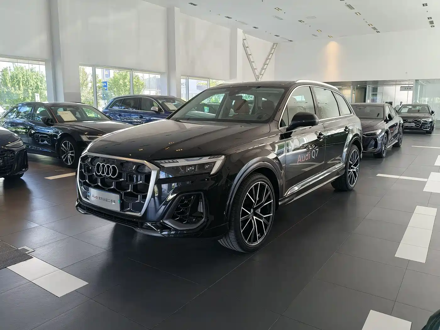 AUDI Q7