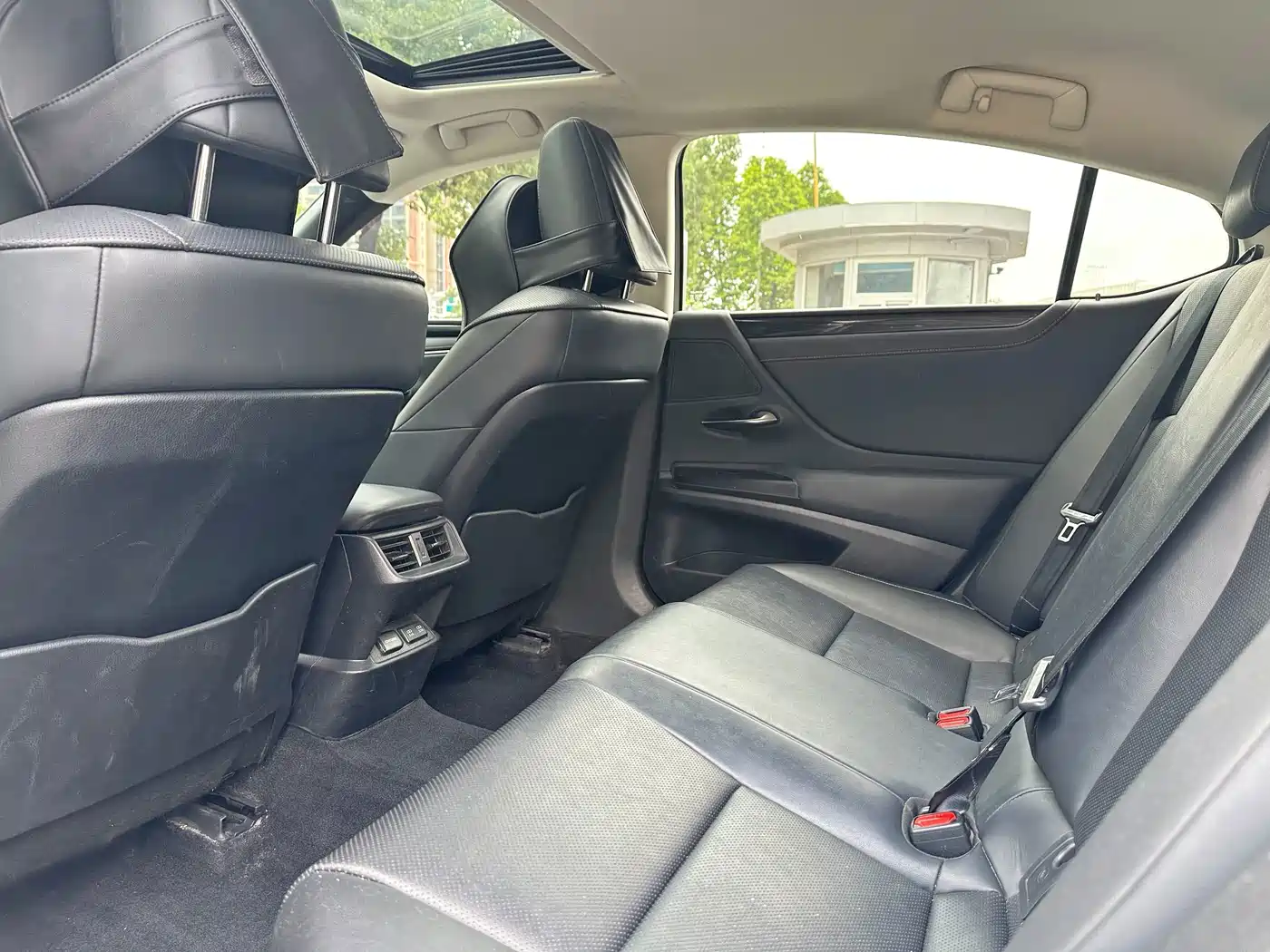 Lexus ES, миниатюра 8