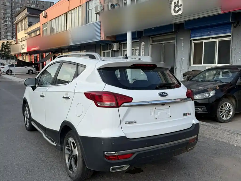 JAC Motors Refine S3 2017 2017 1.5L Manual Luxury Smart