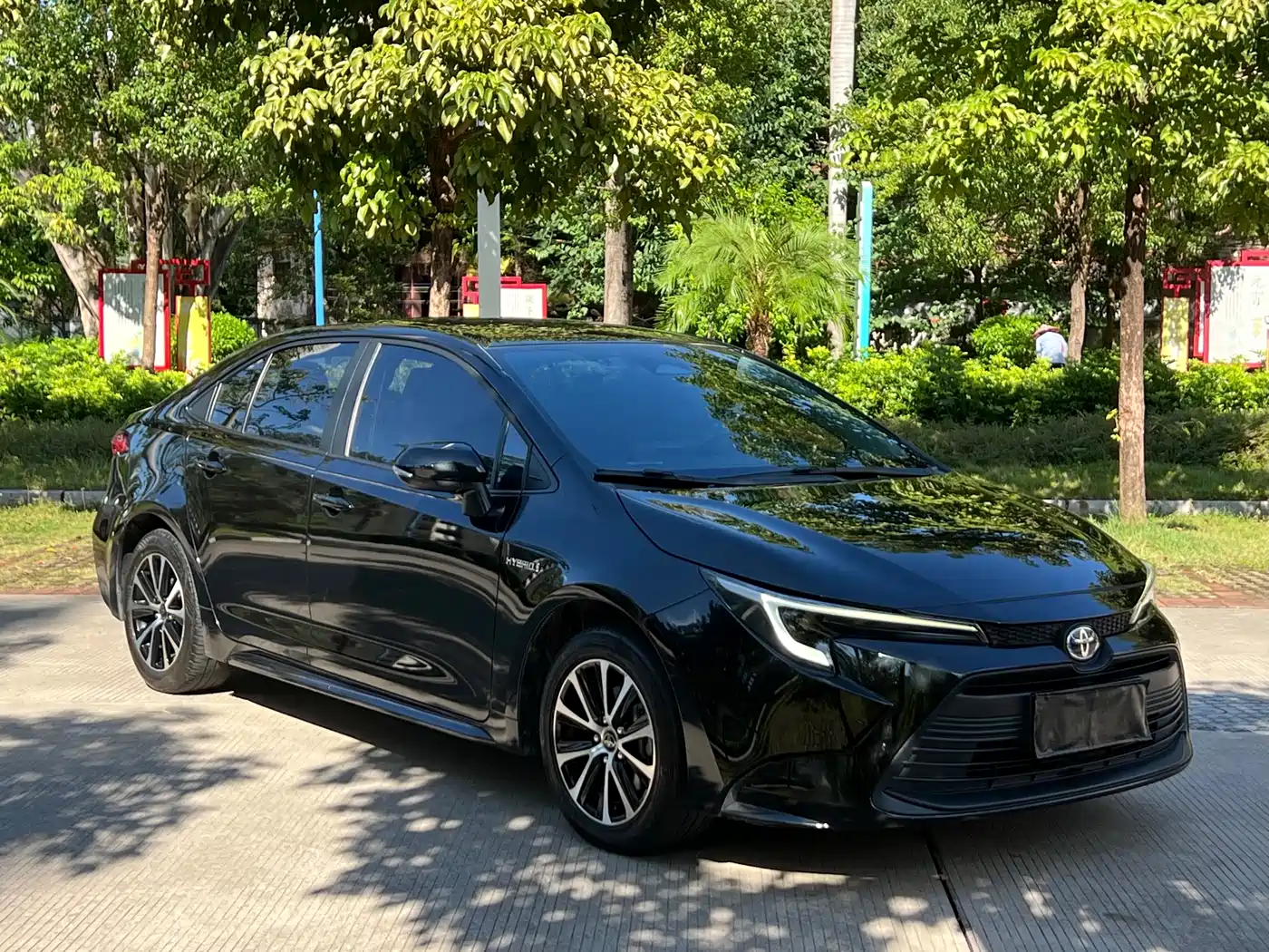 Toyota Levin 2023 Smart Hybrid 1.8L Leading Edition фото 3