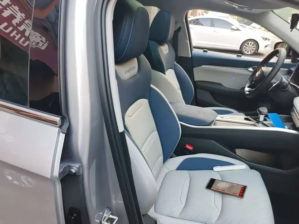 Фото 25 - Geely Preface