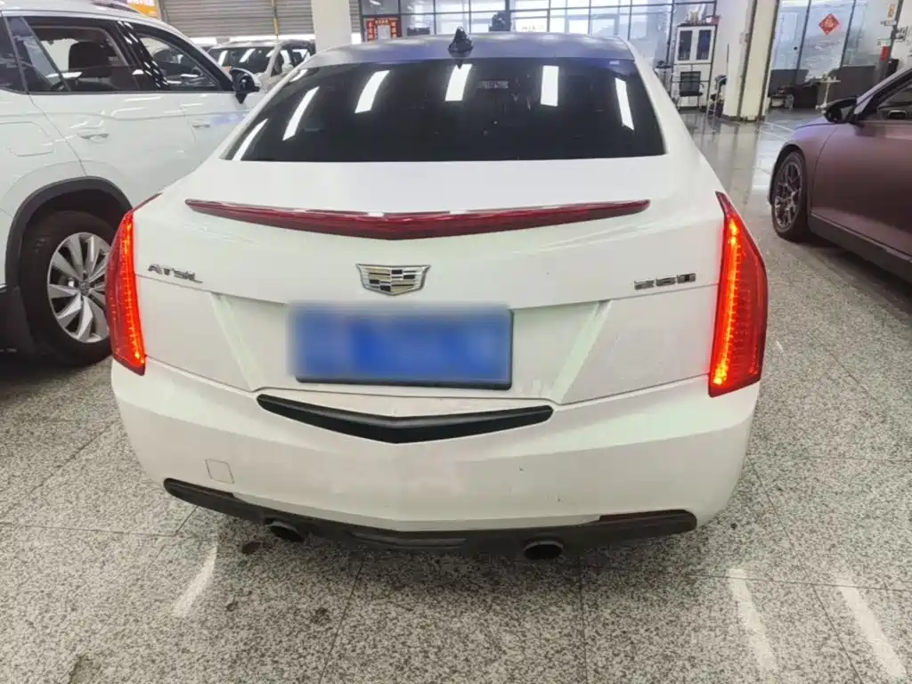 صورة 6 - Cadillac ATS-L