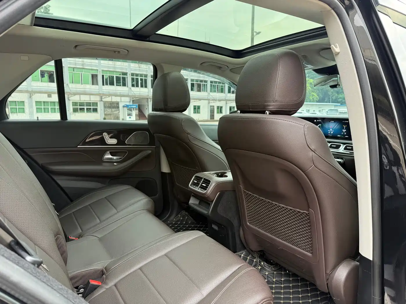 Mercedes-Benz GLE 2022 GLE 350 4MATIC Fashion фото 10