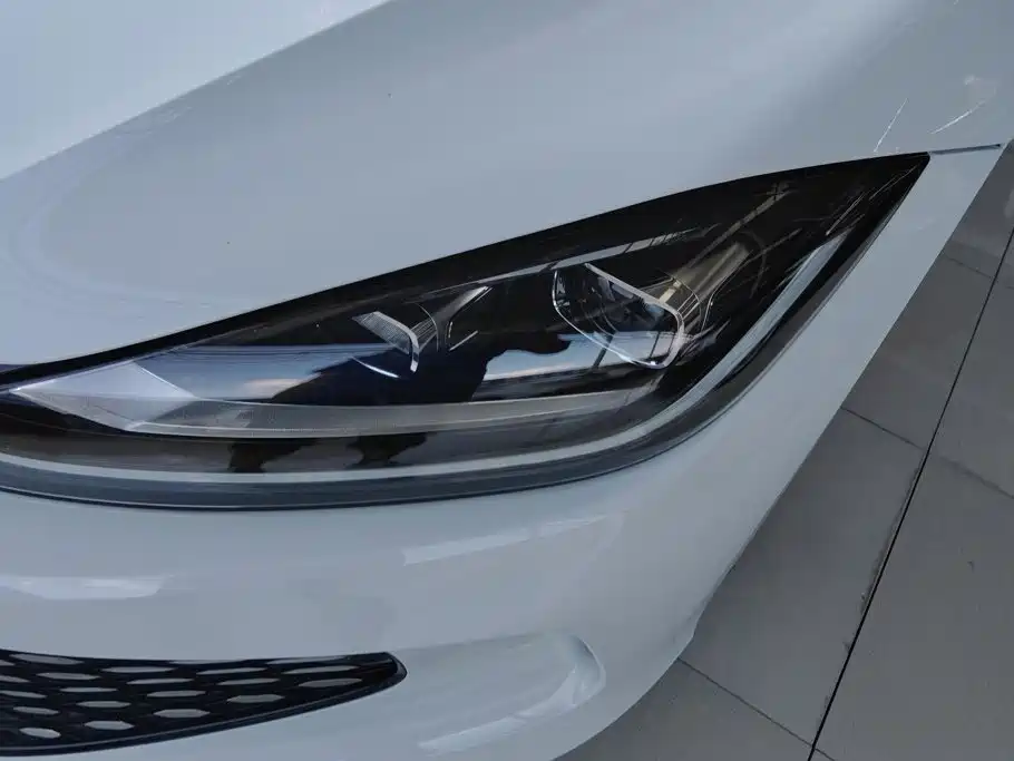 Photo 5 - Volkswagen Lamando