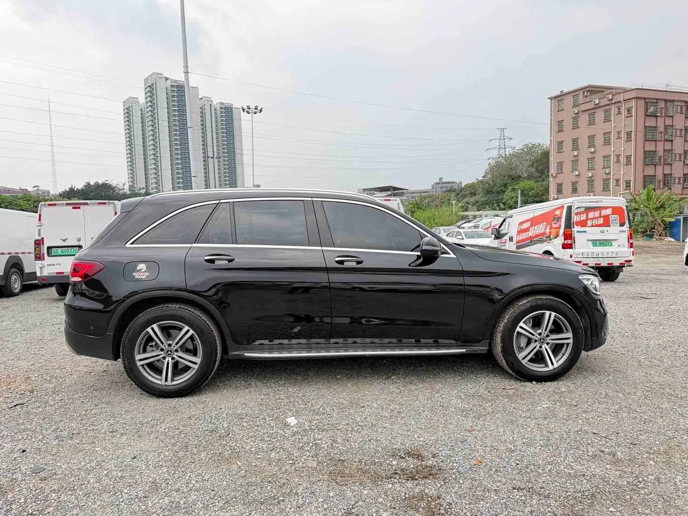 Mercedes-Benz GLC 2021 GLC 260 L 4MATIC Luxury фото 4