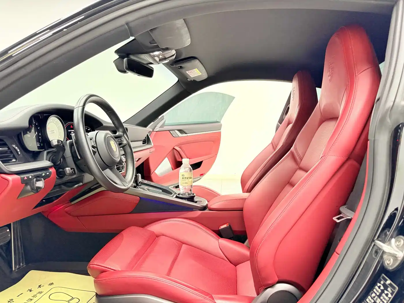 Photo 7 - Porsche 911