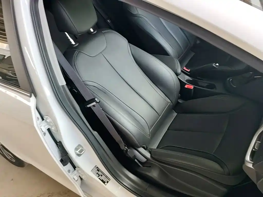 Buick Excelle GT 2021 2019 18T Auto Connected Elite China VI