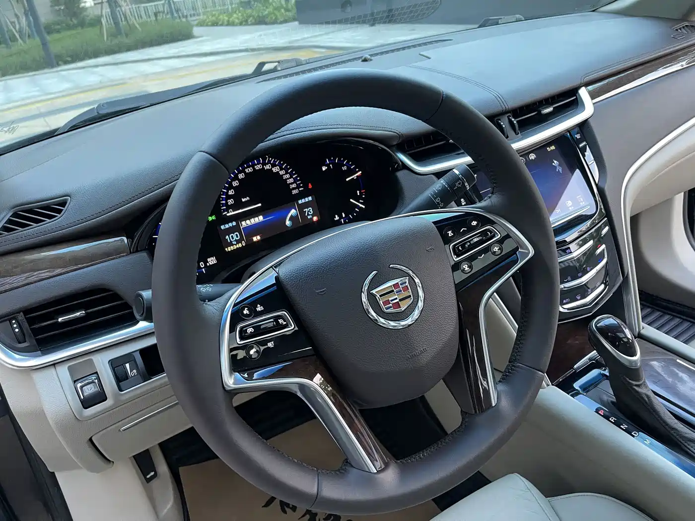 Photo 12 - Cadillac XTS