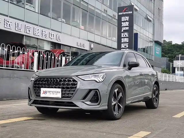 Audi Q3 45 TFSI quattro, Стиль Драйв