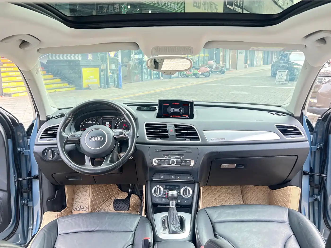 Audi Q3 2015 35 TFSI quattro Technology фото 12