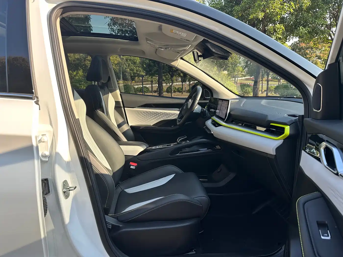 GEELY AUTOMOBILE BINYUE