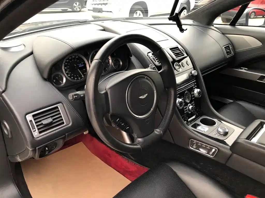 Aston Martin Rapide 2018 2010 6.0L