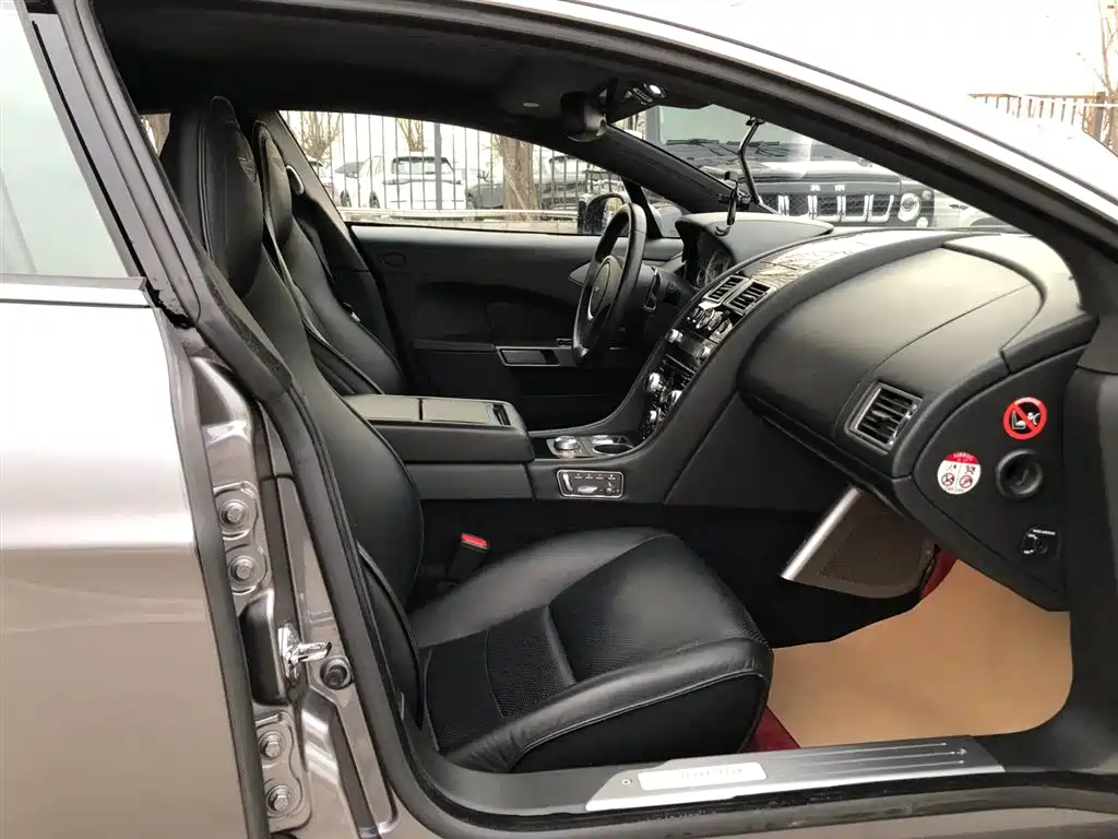 Aston Martin Rapide 2018 2010 6.0L