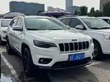 صورة 14 - Jeep Cherokee