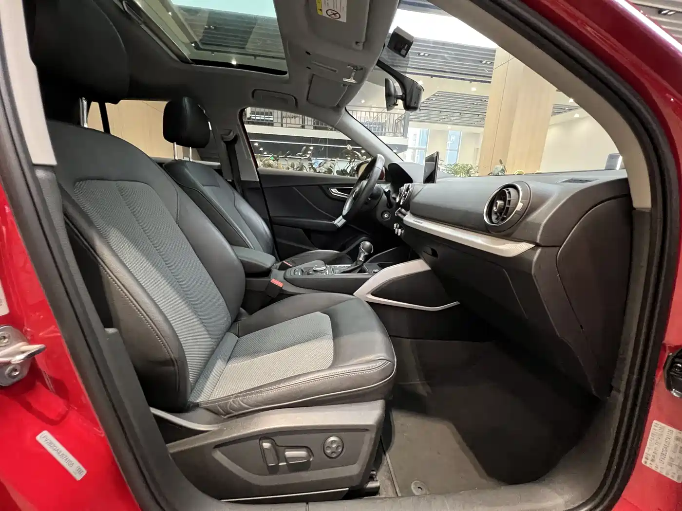 Audi Q2L 2018 35 TFSI Fashion Elegance China V фото 8