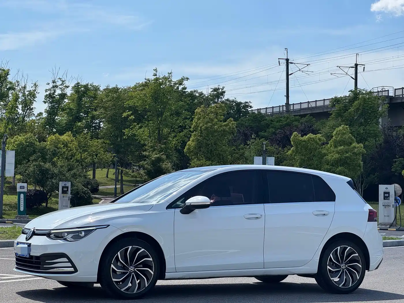 Volkswagen Golf 2023 Facelift 280TSI DSG Pro