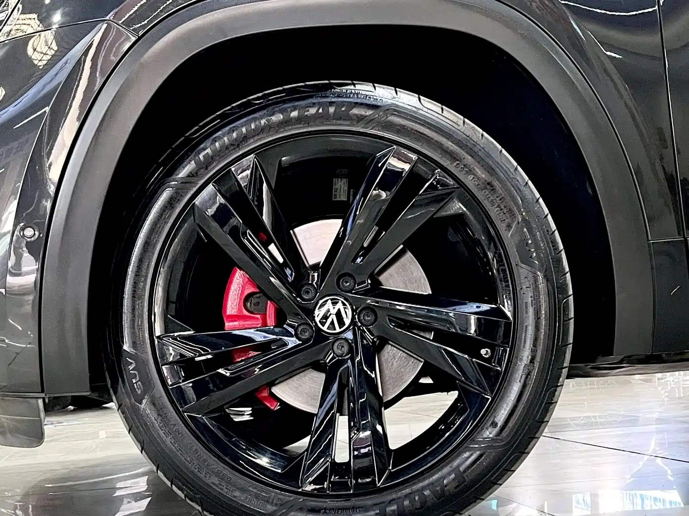 Volkswagen Teramont 2022 Teramont X 380TSI 4MOTION Midnight Limited Edition фото 7