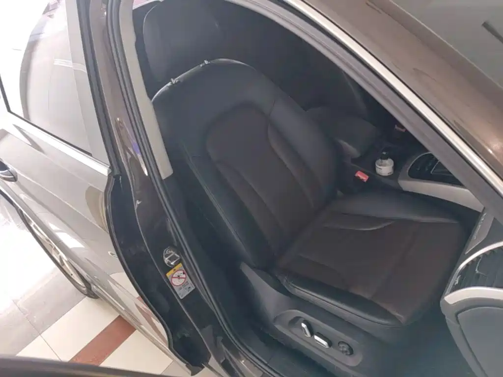 Audi Q5 2018 2017 Plus 40 TFSI Progressive