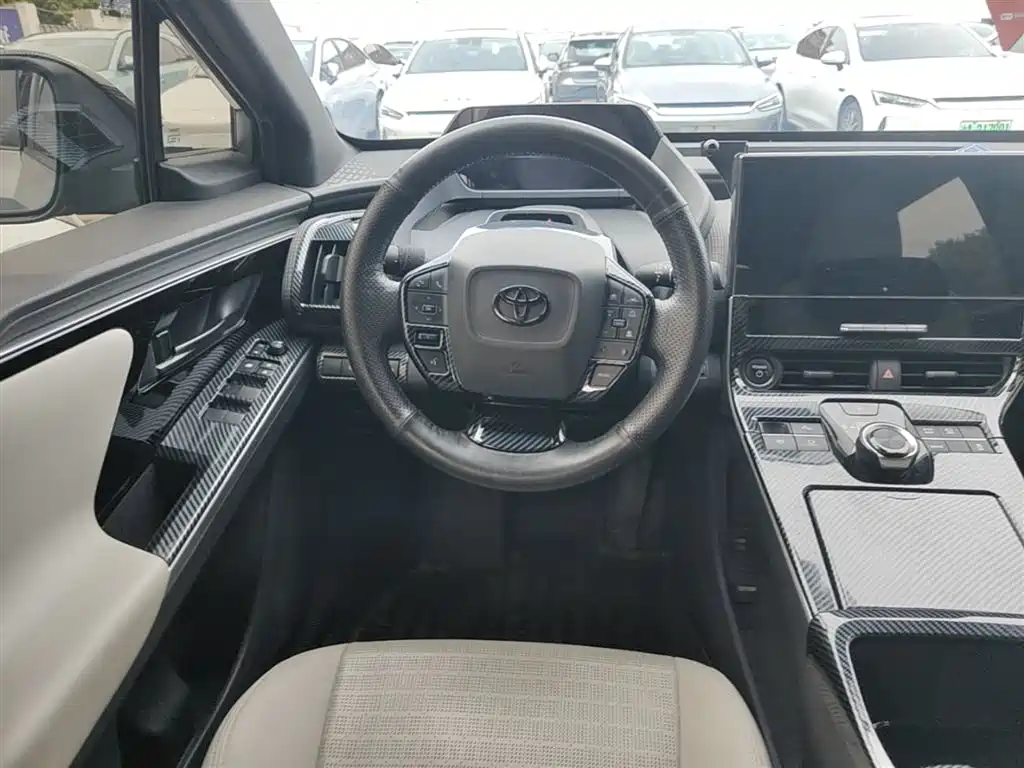 Toyota GAC Toyota bZ4X 2022 Long Range Pro фото 11