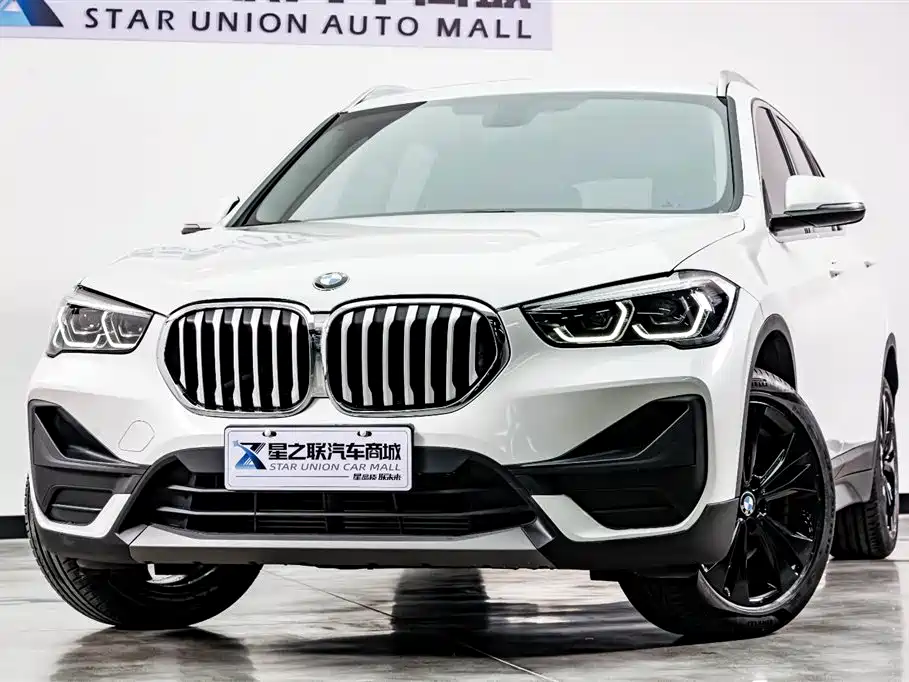 BMW X1 2021 sDrive20Li Fashion фото 3