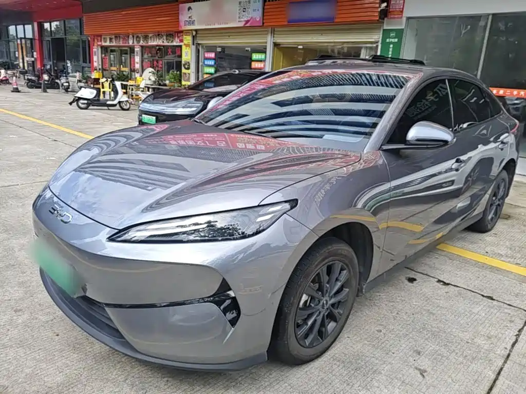 BYD e7 2025 2025 Model 520 Smart Edition