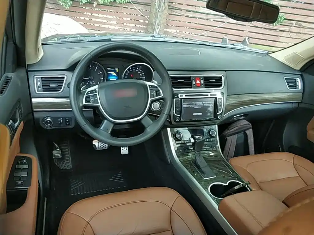 Haval H8 2015 2015 2.0T 2WD Luxury