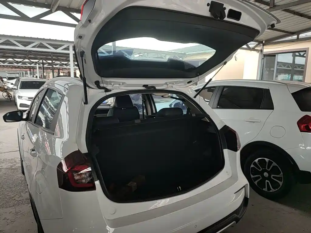 Geely Vision X3 2021 2020 1.5L CVT Premium