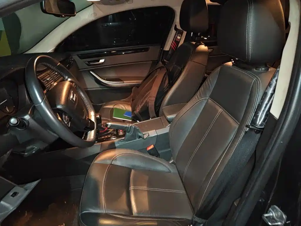 Qoros 3 2017 2015 Sedan 1.6T Auto Zhizhen Enhanced