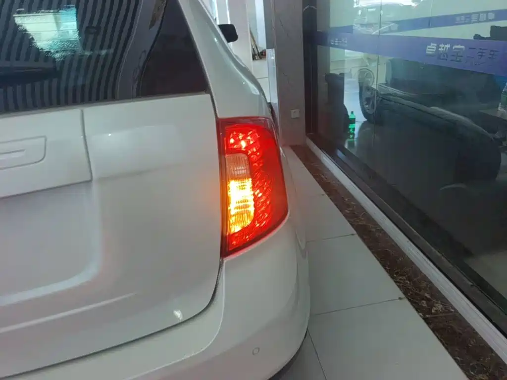Ford Edge (Import) 2015 2012 2.0T Elite Sunroof Edition