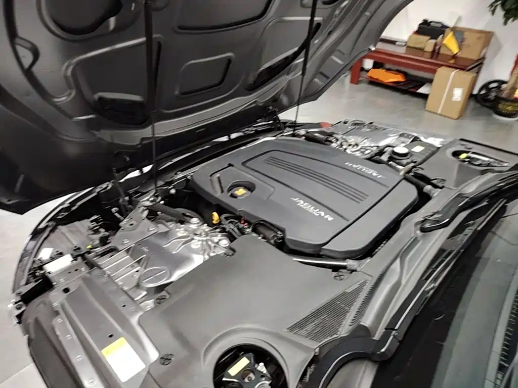 Photo 20 - Jaguar F-TYPE