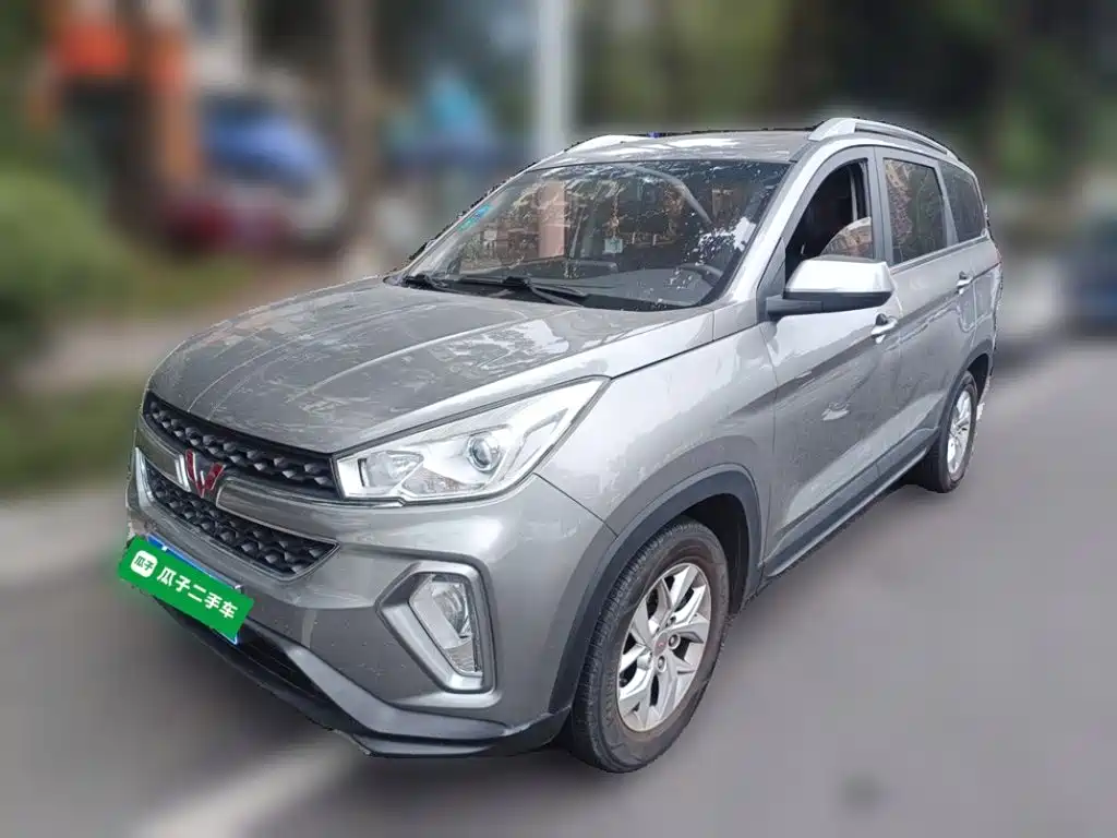 صورة 1 - Wuling Motors Wuling Hongguang S3