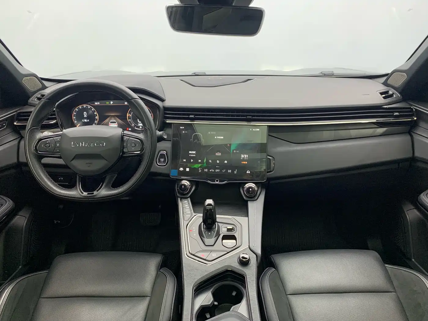 Lynk & Co 01 2021 2.0TD AWD Halo Sport фото 7